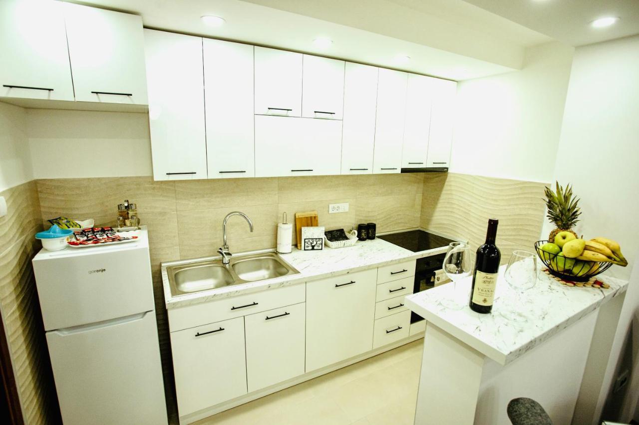 Apartmani In Zlatar Nova Varoš Exteriör bild