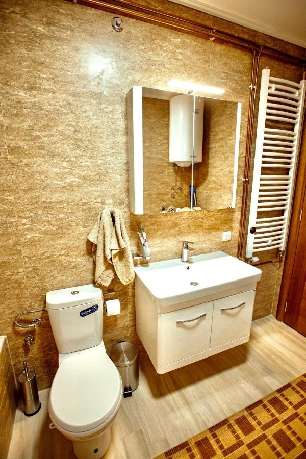 Apartmani In Zlatar Nova Varoš Exteriör bild