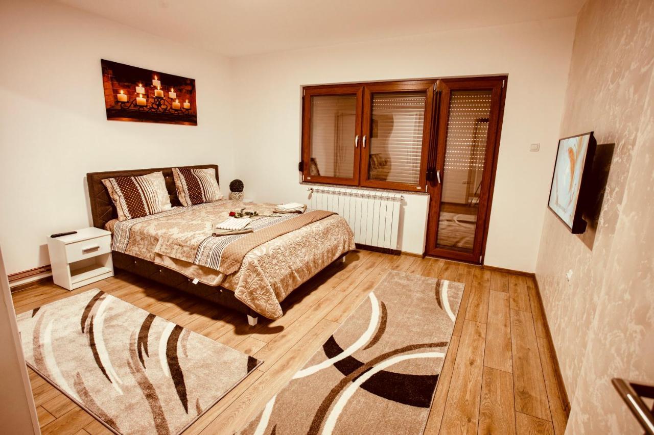 Apartmani In Zlatar Nova Varoš Exteriör bild