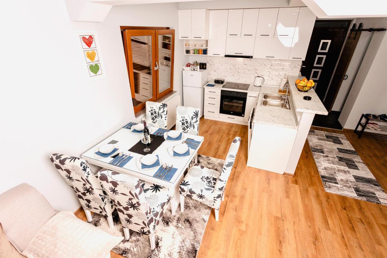 Apartmani In Zlatar Nova Varoš Exteriör bild