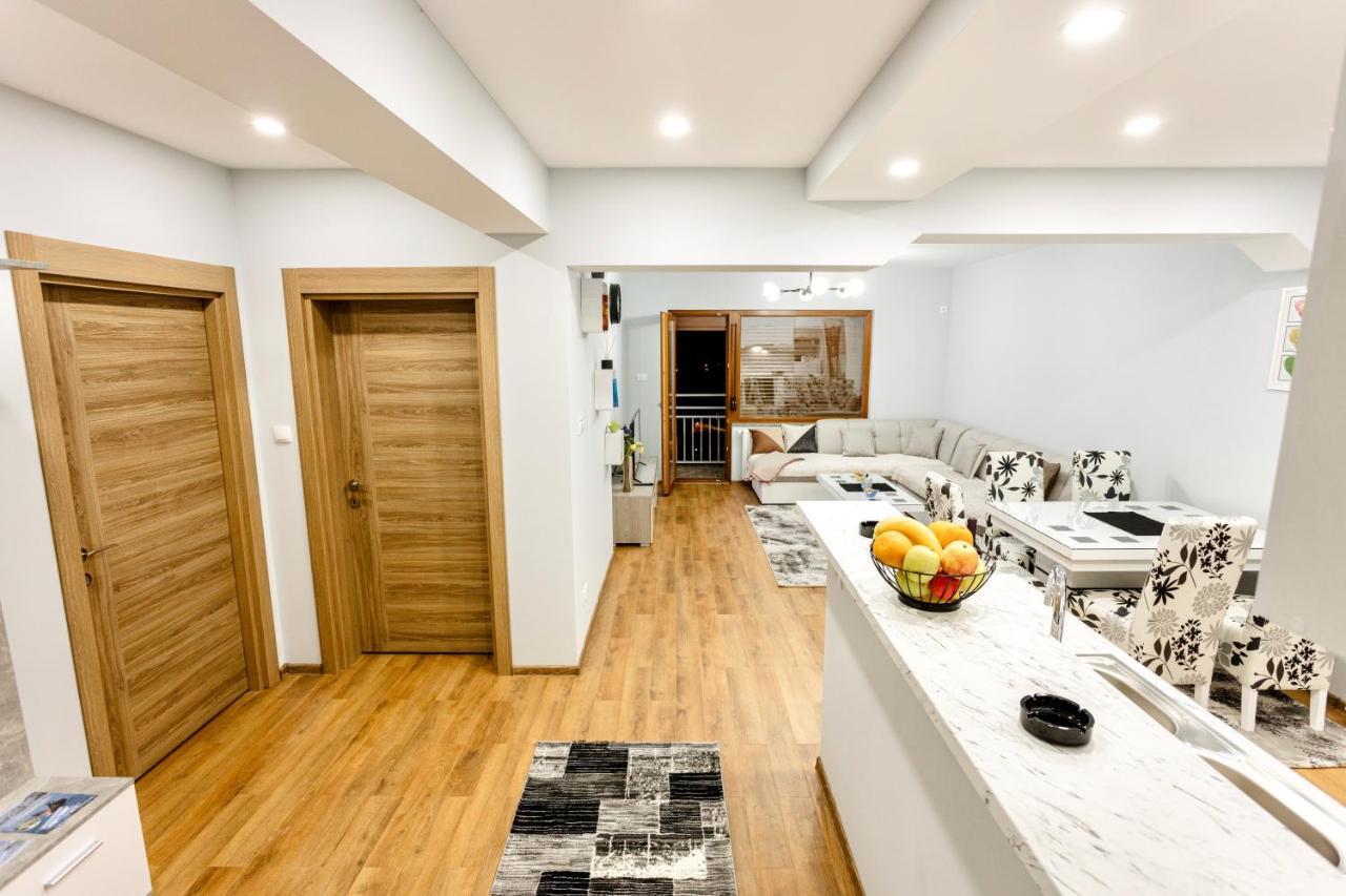 Apartmani In Zlatar Nova Varoš Exteriör bild